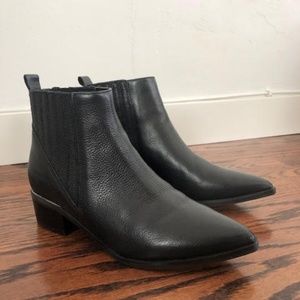 Marc Fisher Missir Chelsea Boots
